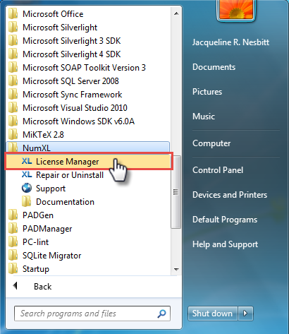 Esta figura mostra o menu NumXL expandido no menu Iniciar do Windows 7.